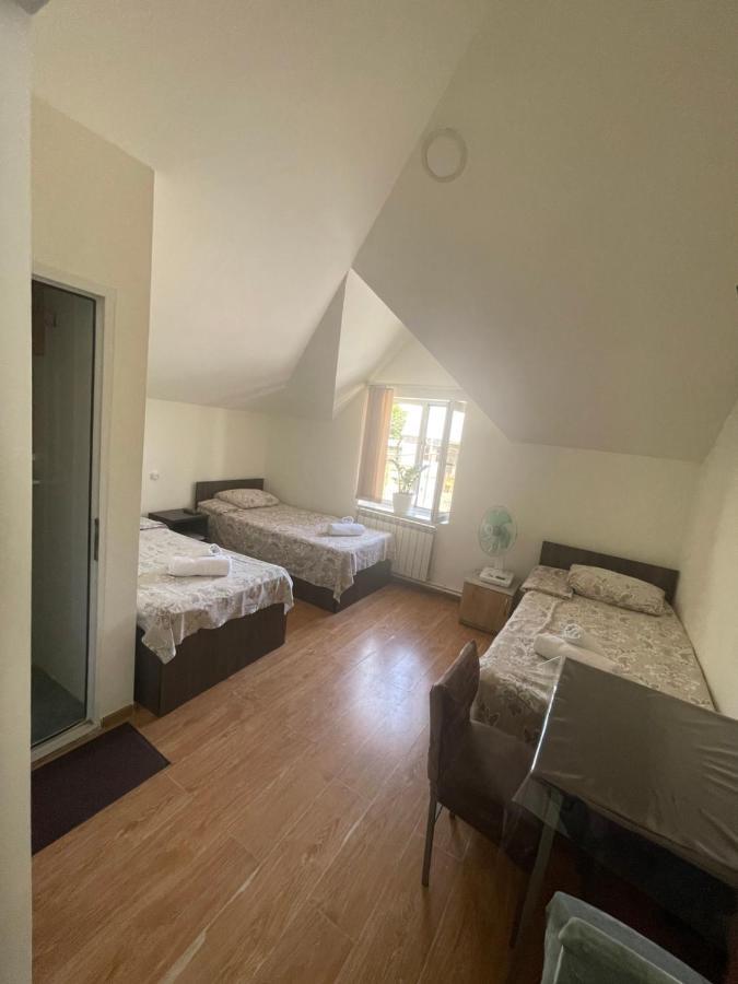 Noragyugh Guest House Ереван Екстериор снимка